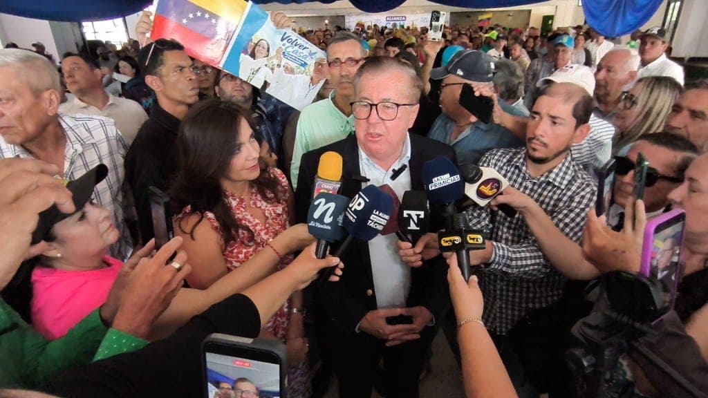 César Pérez Vivas exige a EE.UU. un cronograma firme para Venezuela