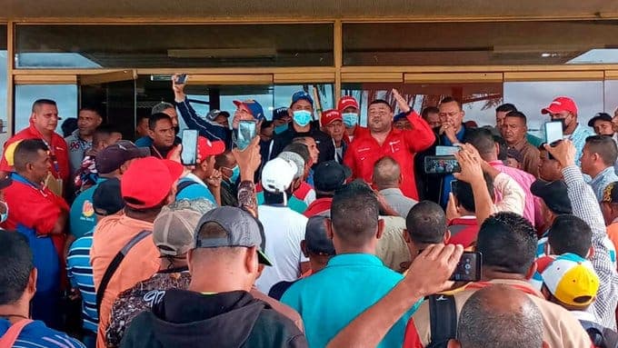 Comité Nacional de Conflicto apoya huelga de trabajadores petroleros en Zulia