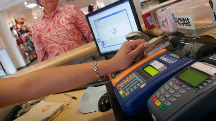 Seniat deja de exigir máquinas fiscales: alivio para pequeños y medianos comerciantes