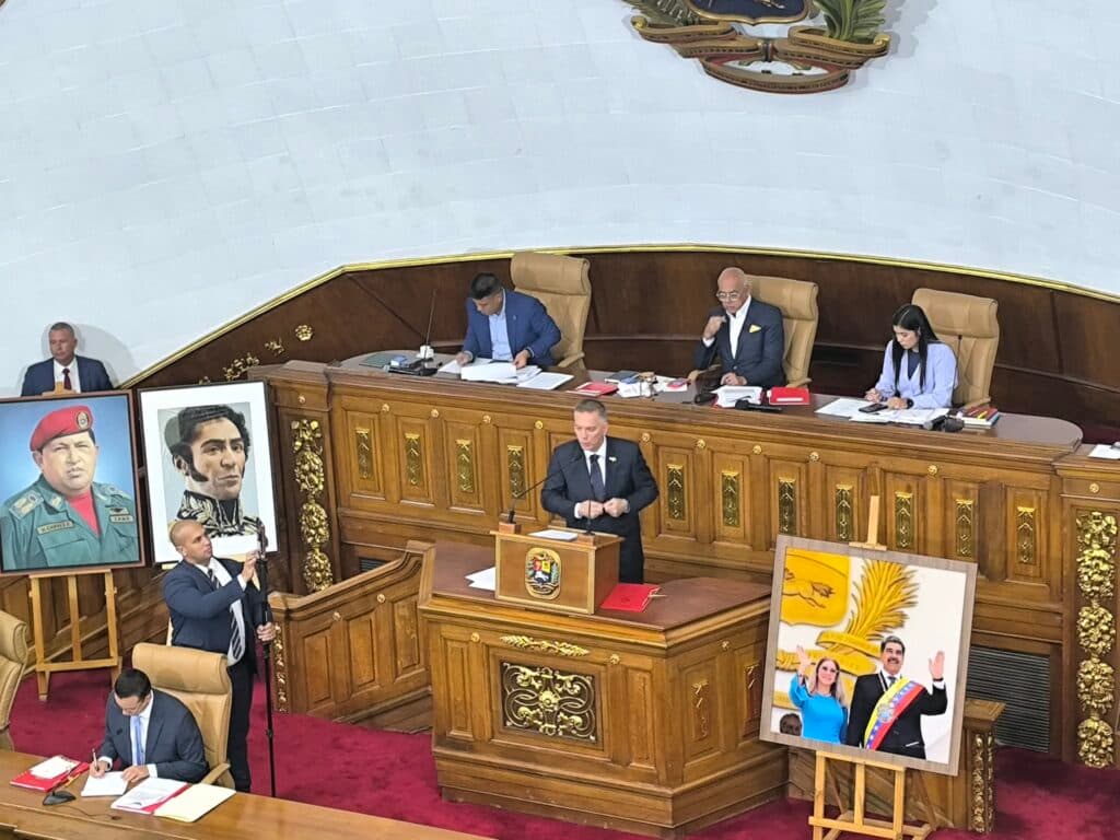 La AN aprueba reforma a la Ley de Hidrocarburos en medio de controversia