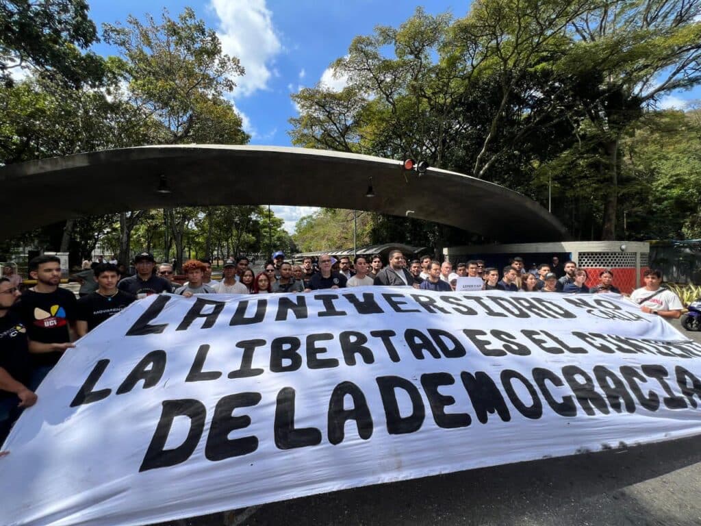 Protestas y salida de dirigentes: ¿Renace la movilización en Venezuela?