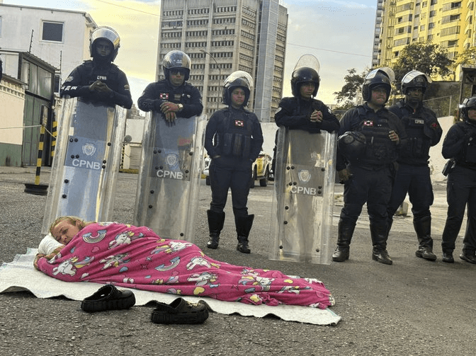 ONG Demandas Claridad Sobre Excarcelaciones de Presos Políticos en Venezuela