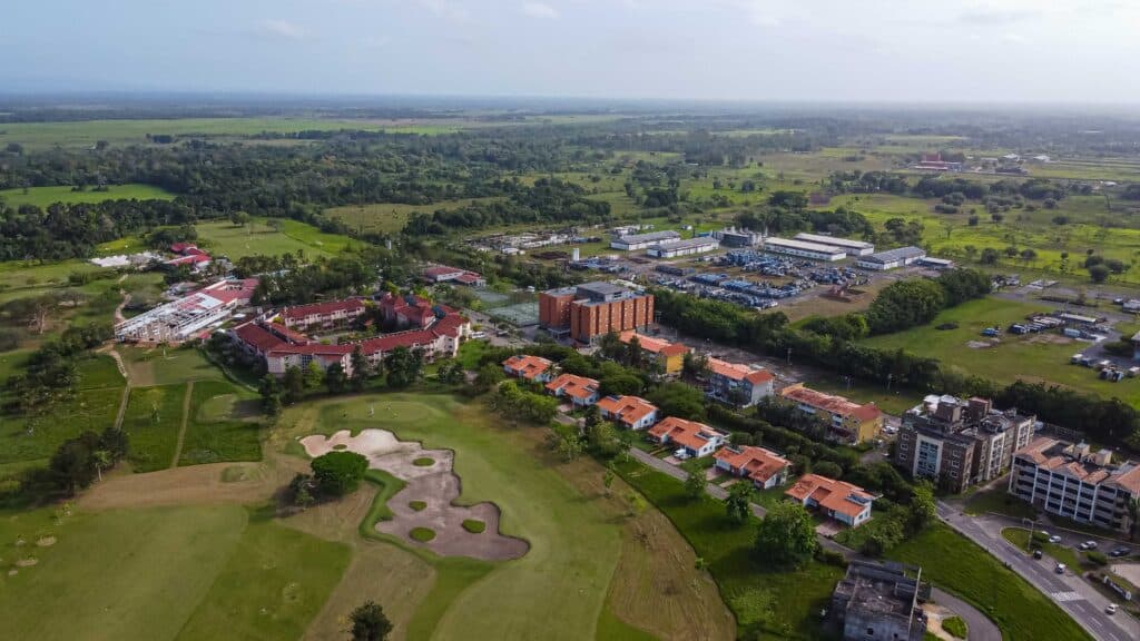 El Boom Petrolero Eleva Precios del Mercado Inmobiliario en Venezuela