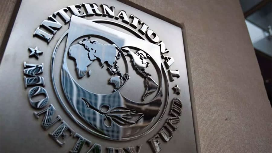 FMI Eleva Previsiones de Crecimiento Global para 2026, pero Advierte sobre Riesgos