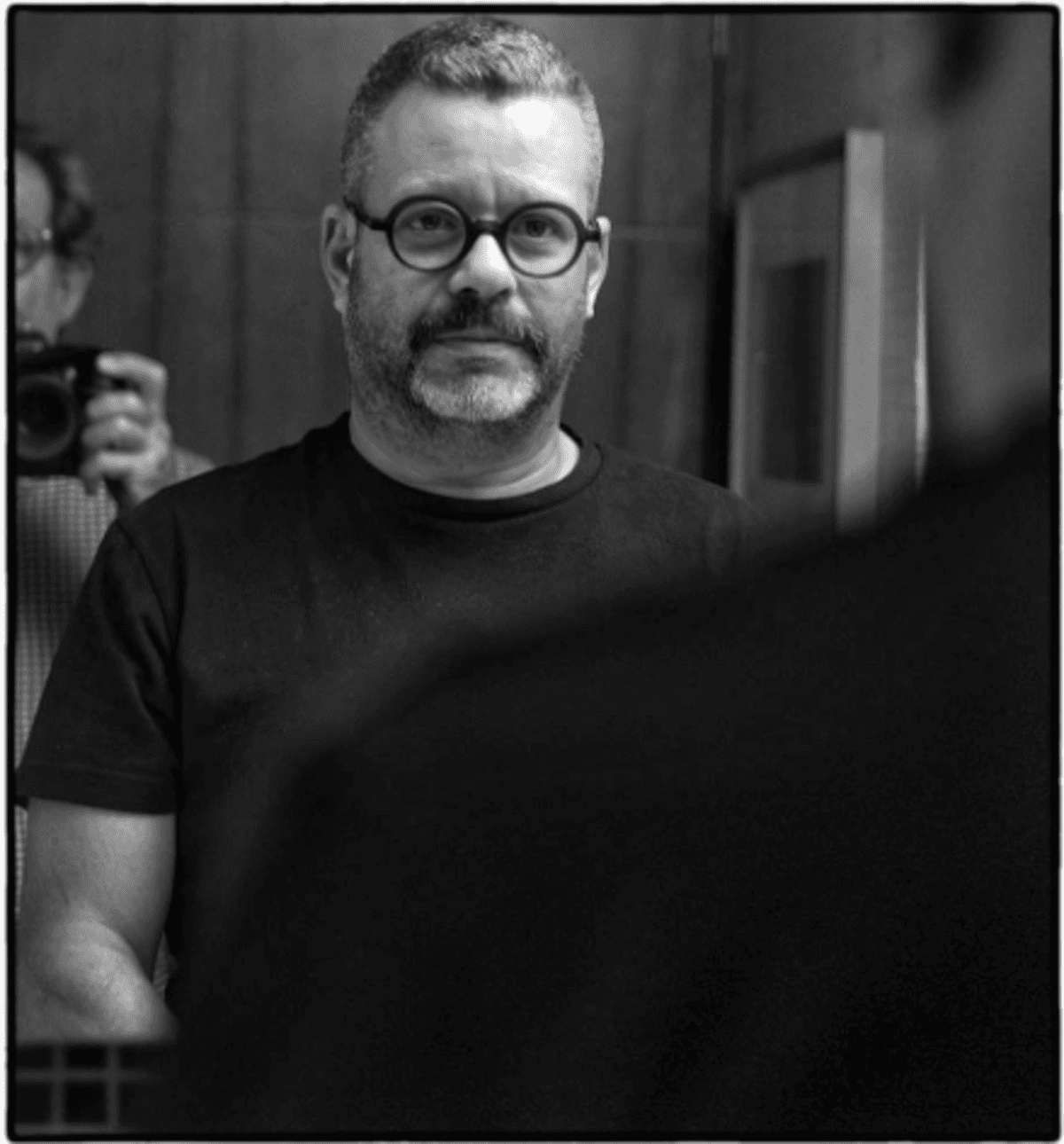 Luis Romero: La Unica Mirada Elusiva del Arte Contemporáneo Venezolano