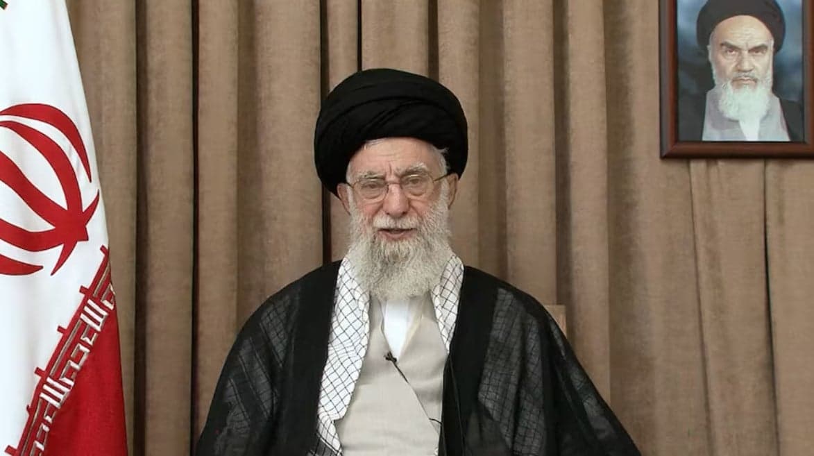 ¿Murió Alí Jamenei? Bombardeos en Teherán y su impacto global