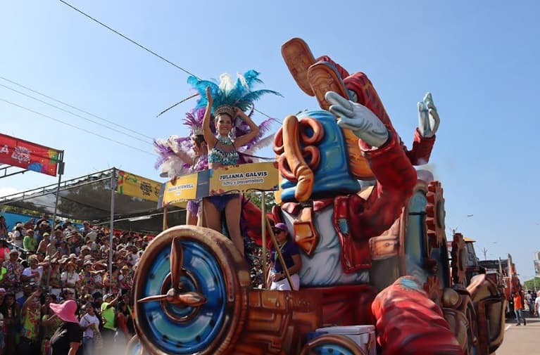 Deslumbrante Batalla de Flores Inaugura el Carnaval de Barranquilla 2026