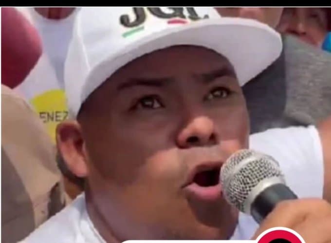 Oscar Castañeda regresa a casa tras excarcelación y conmueve en redes