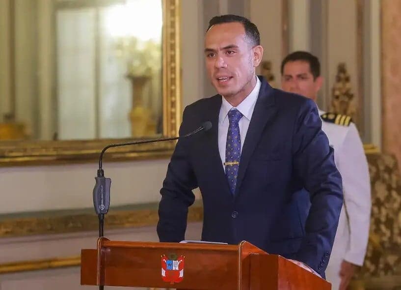 Perú destituye a presidente interino José Jerí a dos meses de elecciones