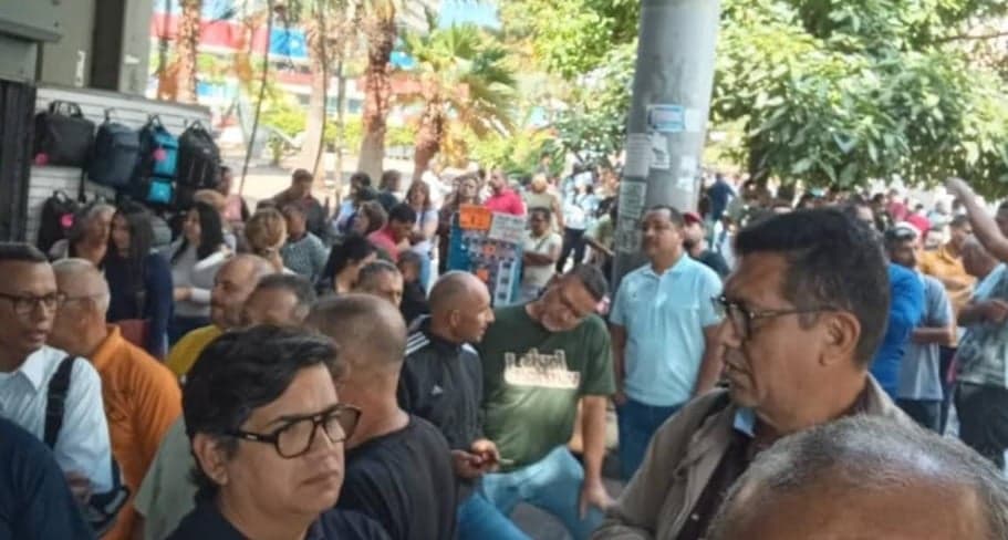 Tribunales de Terrorismo Ignoran Solicitudes de Amnistía en Venezuela