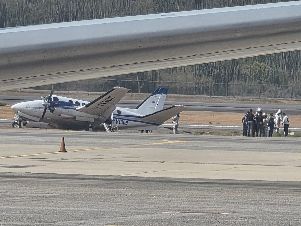 Aeronave detiene aterrizajes en el aeropuerto de Maiquetía