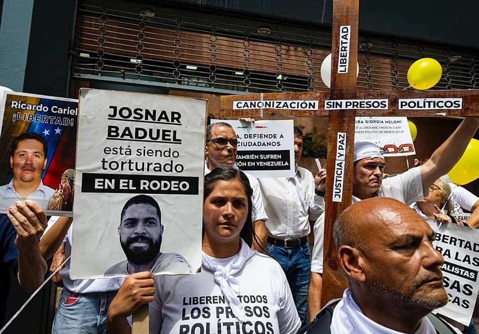 Familiares de presos políticos exigen atención a EE. UU. en Venezuela