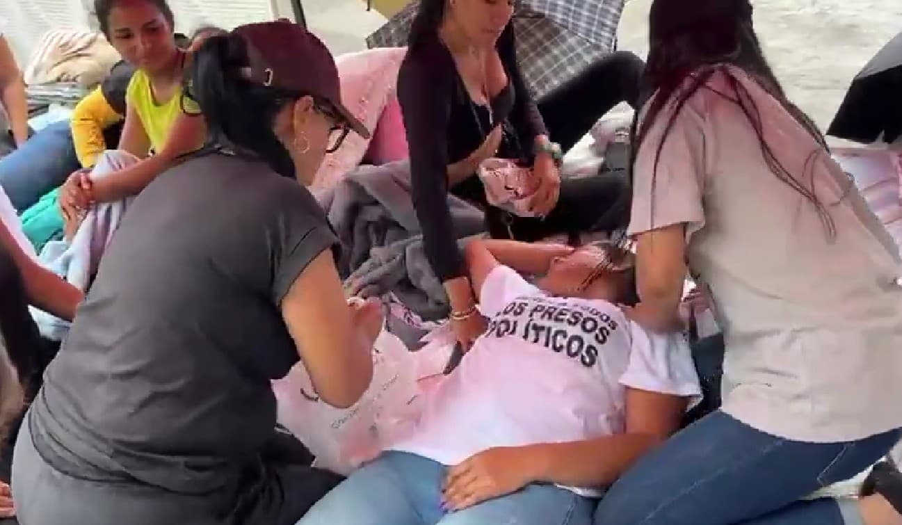 Crisis de salud en protesta: familiares de presos políticos en huelga