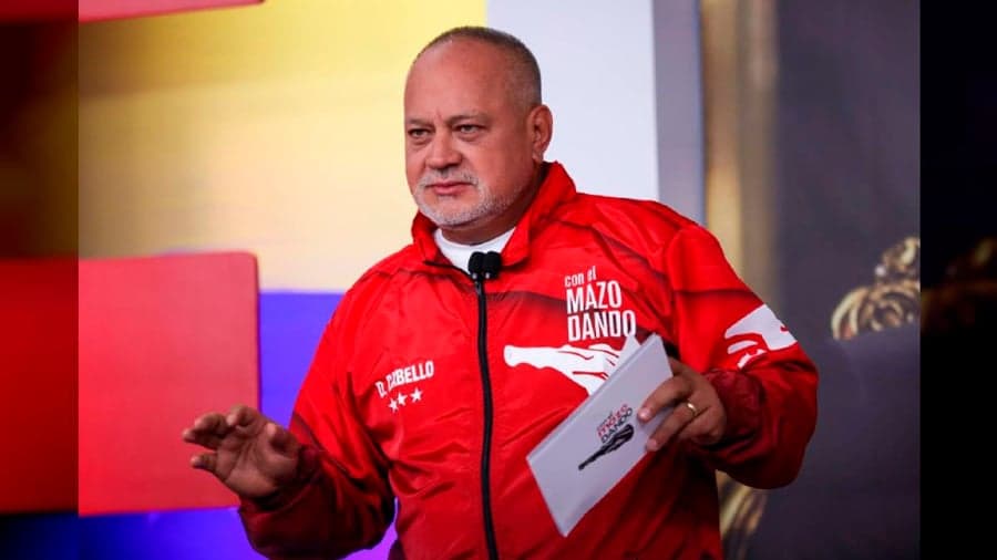 Diosdado Cabello invita a María Corina Machado a regresar a Venezuela