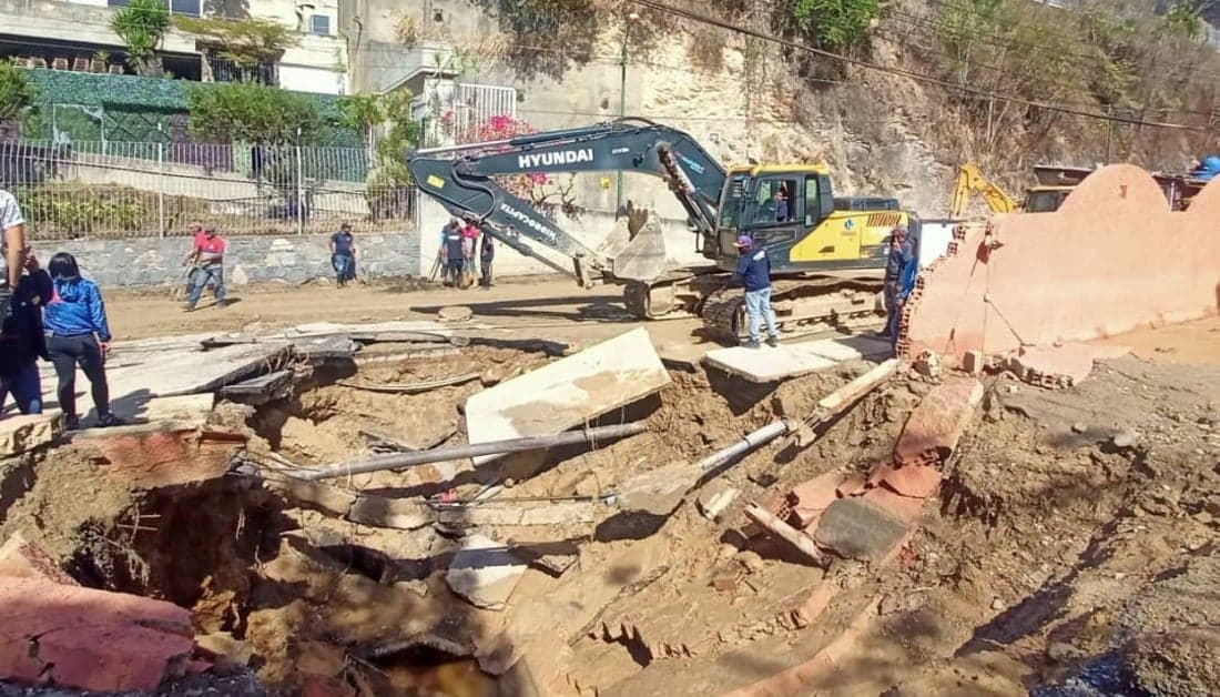 Crisis Hídrica: Nueva Rotura de Tubería Afecta el Agua en El Hatillo