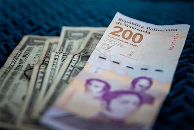 Líderes sindicales rechazan bonos como aumento salarial en Venezuela