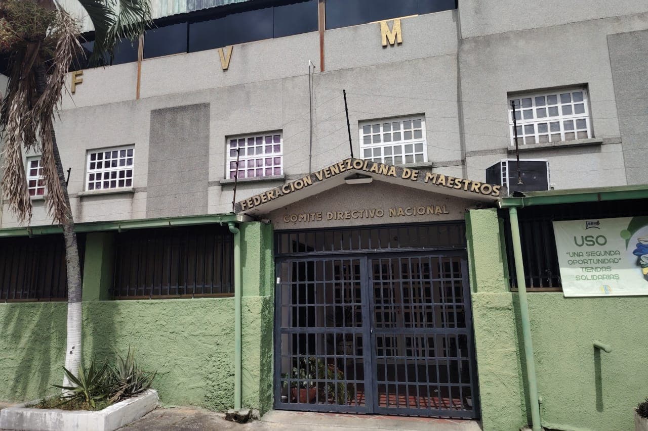 Docentes venezolanos se suman al paro nacional del 10 de junio