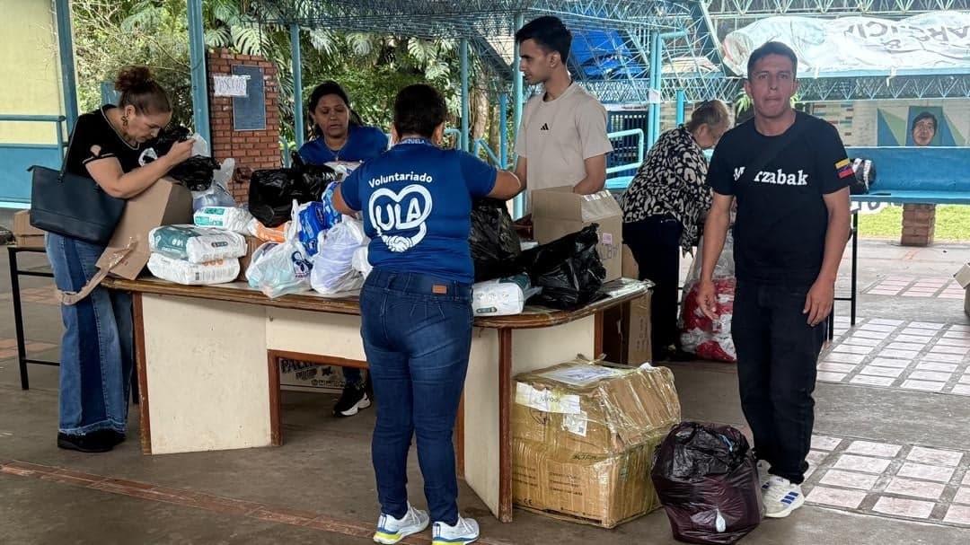 Solidaridad en Táchira: ULA envía 62 camiones de ayuda humanitaria