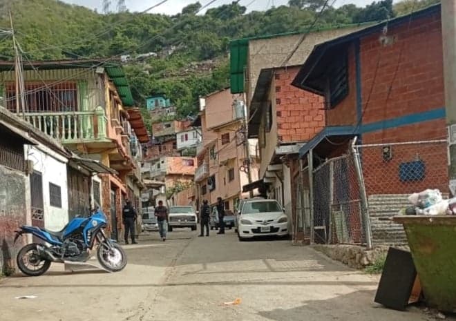 Policía Nacional Bolivariana Justifica Muerte de Inocente en La Vega