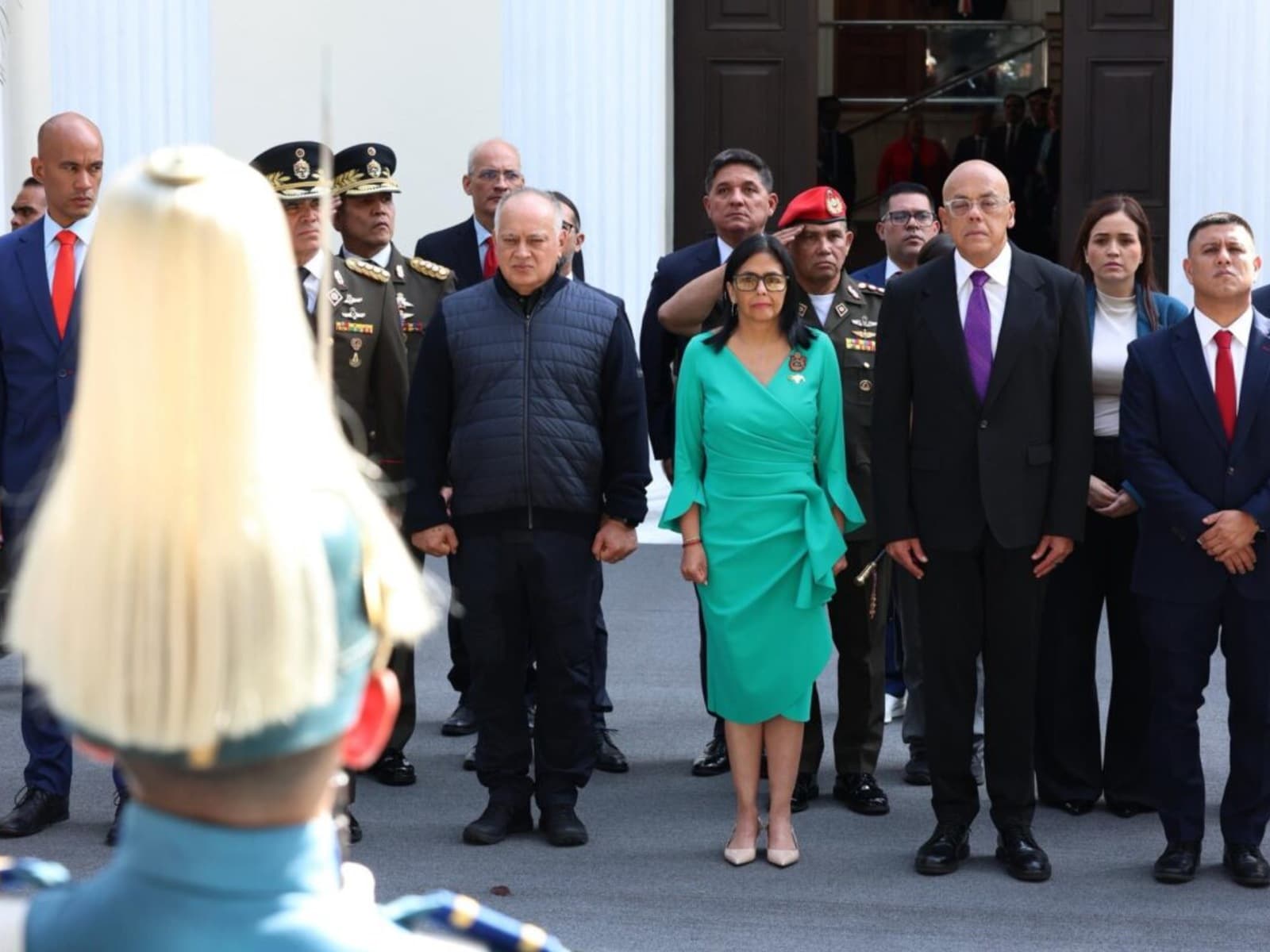 ¿Podrá Delcy Rodríguez cumplir exigencias de Trump sin fracturas internas en el oficialismo?