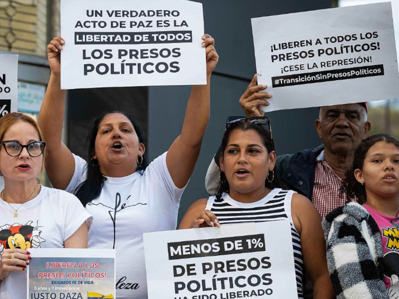 Asciende a ocho la cifra de ciudadanos españoles excarcelados