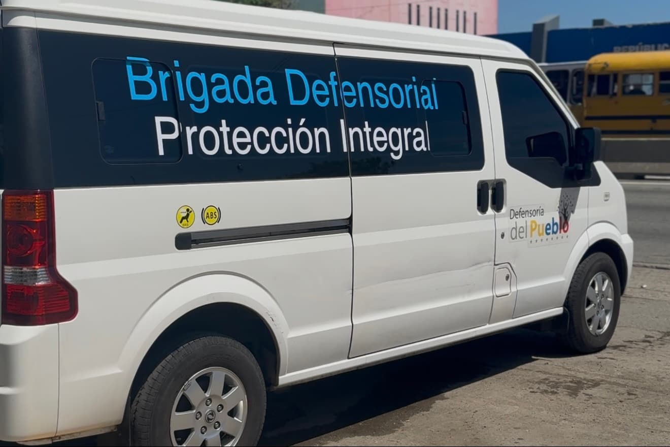 La Defensoría del Pueblo moviliza ayuda tras sismos en La Guaira