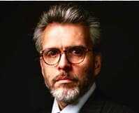 Orlando Viera-Blanco: Invasión Vs. defensa, paz y libertad