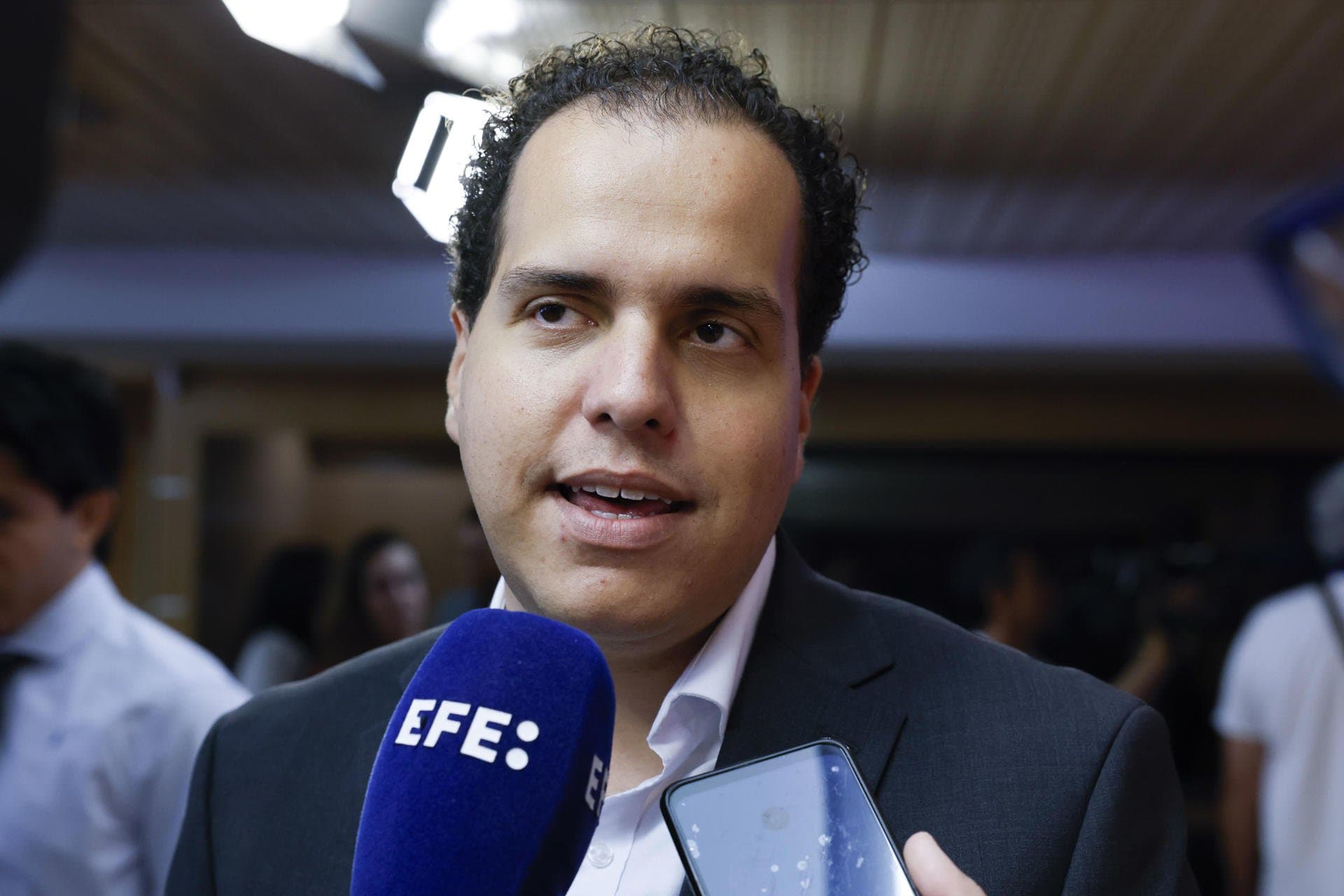 Pedro Urruchurtu: La clave de la transición en Venezuela es la participación popular