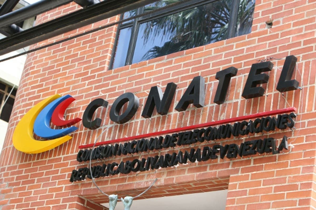 Conatel Cierra Qué Buena 99.3 FM: Un Ataque a la Libertad de Expresión