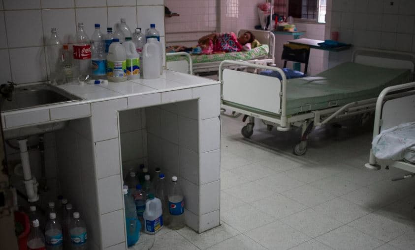 Chavismo lanza plan de recuperación para hospitales en Venezuela