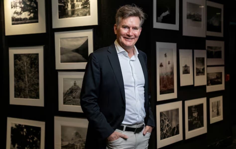 El magnate canadiense que propone ayudar a EEUU en la reactivación petrolera de Venezuela, según Reuters