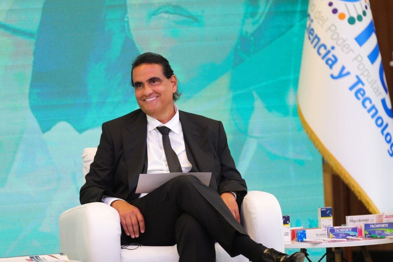 Delcy Rodríguez destituye a Alex Saab del Ministerio de Industrias