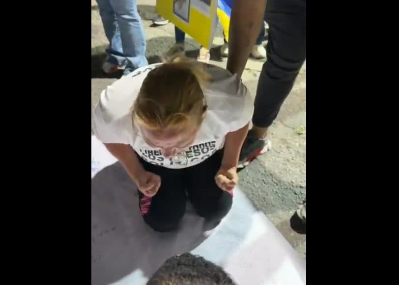 Una madre clama por la libertad de su hijo en Zona 7 (VIDEO)