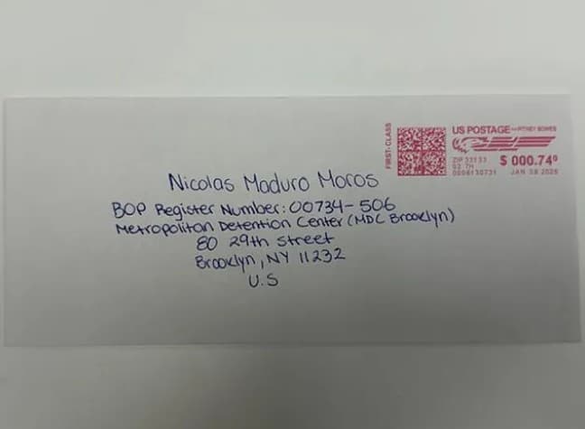 Cartas al preso 00734-506: "Querido Nicolás Maduro. Tú duermes sabiendo que sigues vivo, que nadie entrará para torturarte..."