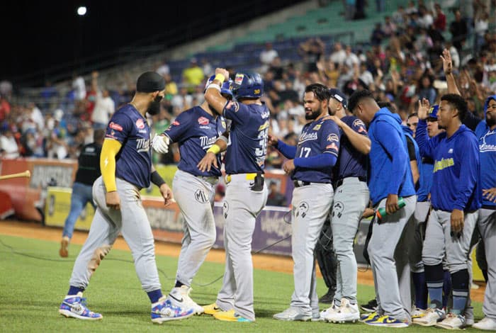 Navegantes del Magallanes Eliminaron a los Bravos en un Final Dramático
