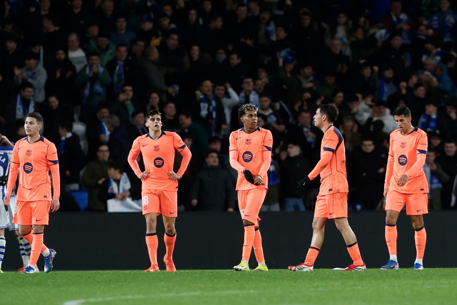 Cae el Barcelona frente a la Real Sociedad y Aramburu brilla en LaLiga