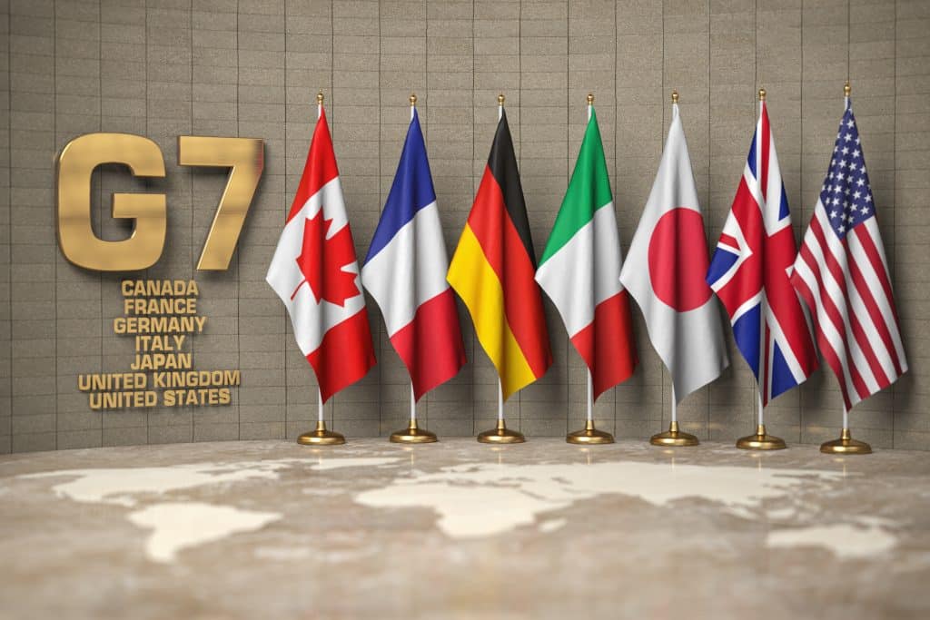 El G7 amenazó con imponer nuevas sanciones al régimen de Irán si no detiene la represión