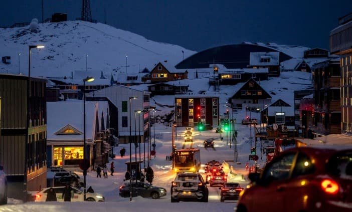 Trump Intensifica su Interés por Groenlandia: Claves Esenciales