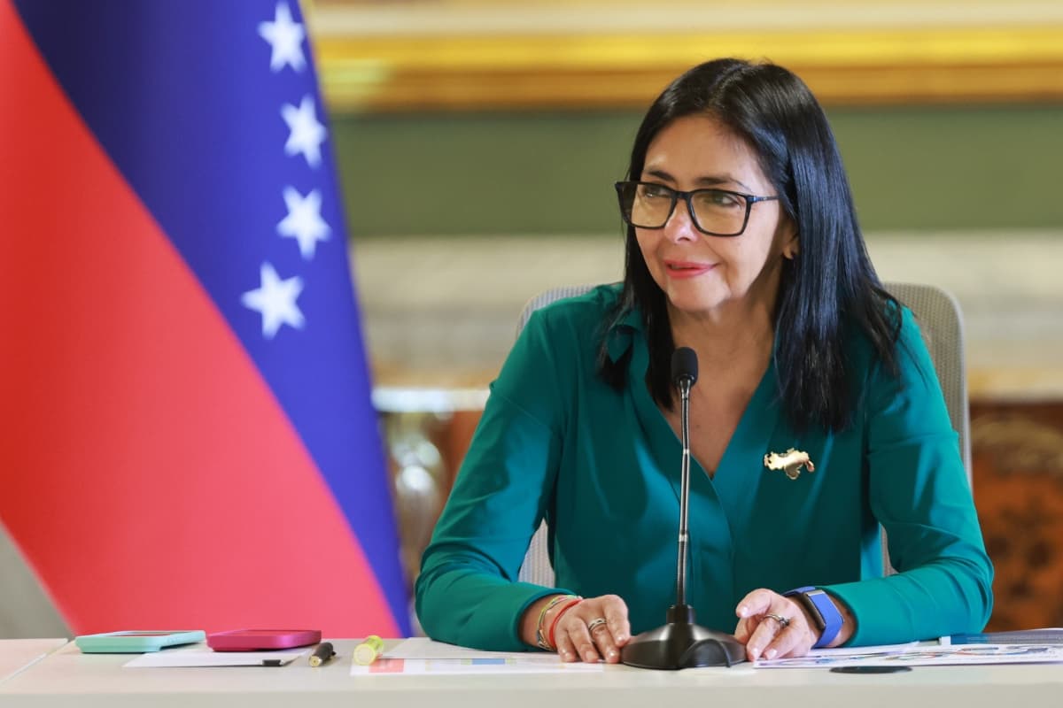 Delcy Rodríguez revela que EEUU dio 15 minutos a Maduro tras su captura