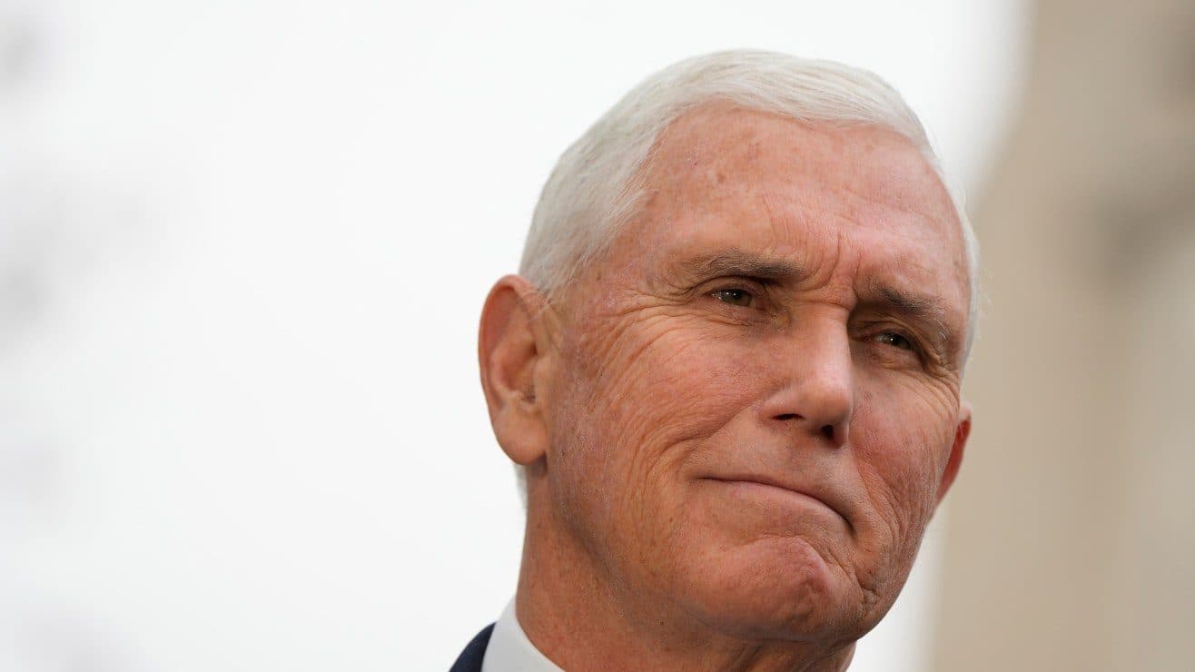 Mike Pence Critica a Delcy Rodríguez como Líder de Venezuela