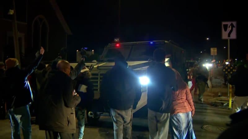 Urgente: Familiar de Venezolano Dispara en ICE Pide Ayuda al 911