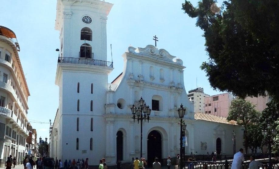 Arquidiócesis de Caracas demanda liberación de presos políticos en Venezuela