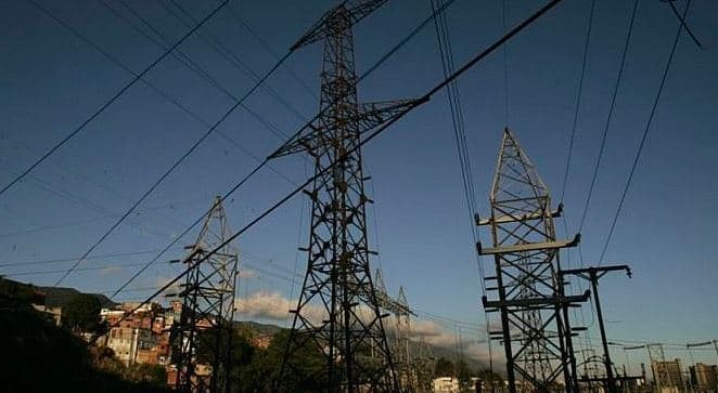 Crisis eléctrica en Venezuela: bajones de luz sacuden el país este 23 de enero