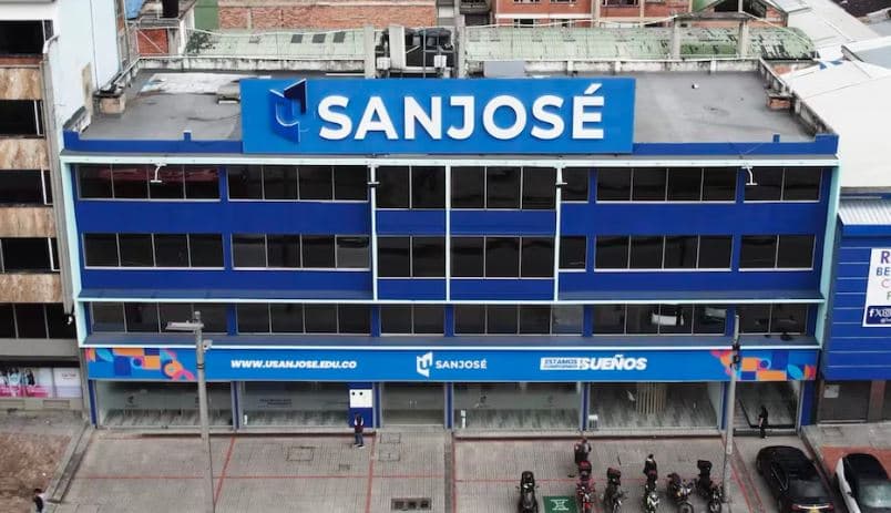 Colombia: Investigan a Universidad por Títulos Fraudulentos a Funcionarios