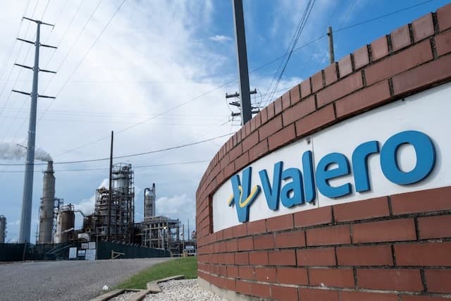 Valero y Phillips 66 hacen historia al adquirir petróleo venezolano
