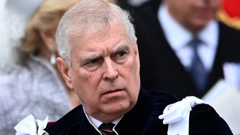 El expríncipe Andrés: 11 horas en comisaría como un criminal