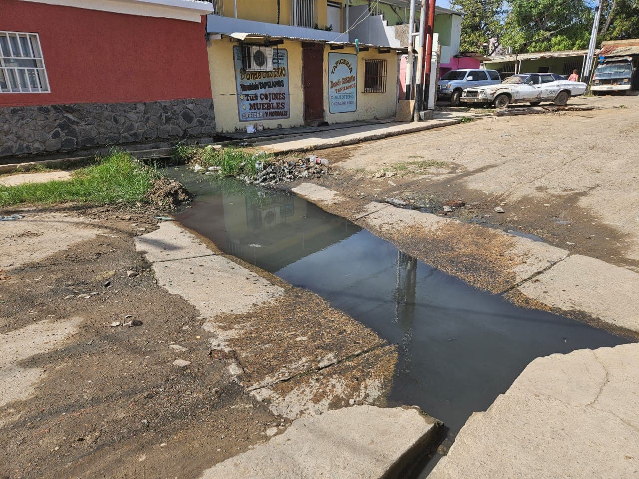 La realidad de La Vecindad en Puerto La Cruz: más que una broma