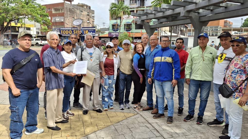 Professores en Maturín alzan la voz por mejoras salariales y laborales