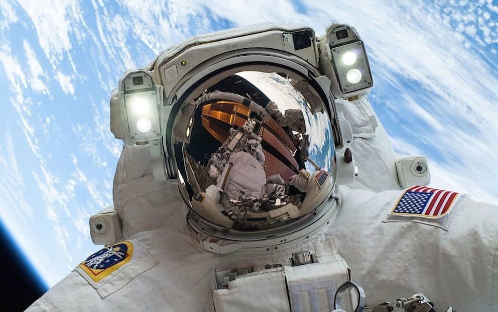 ¡Innovación Espacial! La NASA permitirá el uso de smartphones en el espacio