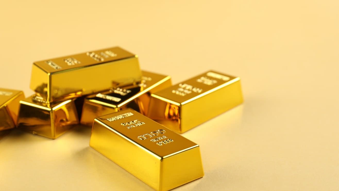 ¡Increíble historia! Hombre tira a la basura 20 barras de oro en Italia